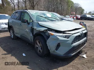 2019 Toyota RAV4 XLE with VIN JTMP1RFVXKD023350, listed as a IAAI auction lot 41991731 with 49,857 mi miles. Bid and sale history available at carsss.com. Image 1.