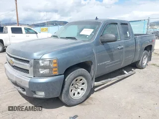 2008 Chevrolet Silverado 1500 1LT with VIN 2GCEK19J481137525, listed as a IAAI auction lot 42054992 with 159,890 mi miles and . Bid and sale history available at DreamBid. Image 2.
