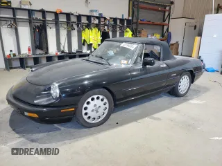 1991 Alfa Romeo Spider z VIN ZARBB32N5M6008519, wystawiony jako Copart lot #83194584 z przebiegiem 98 378 mil mil oraz Czysty tytuł • Clean title. Historia ofert i sprzedaży dostępna na DreamBid. Obrazek 1.
