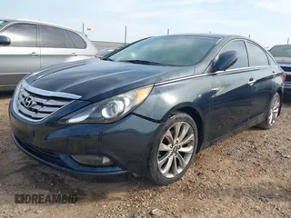 2012 Hyundai Sonata SE with VIN 5NPEC4AB9CH444313, listed as a IAAI auction lot 42068568 with 133,494 mi miles and . Bid and sale history available at carsss.com. Image 2.