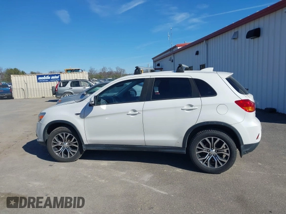 2018 Mitsubishi Outlander Sport SE 2.4 with VIN JA4AR3AW3JZ012259, listed as a IAAI auction lot 41667577 with 66,995 mi miles. Bid and sale history available at carsss.com. Image 15.