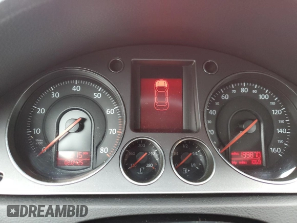 2008 Volkswagen Passat z VIN WVWXK73CX8E238508, wystawiony jako Copart lot #45810975 z przebiegiem 199 870 mil mil oraz Szkoda całkowita • Salvage title. Historia ofert i sprzedaży dostępna na DreamBid. Obrazek 9.