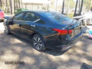 2019 Nissan Altima SL with VIN 1N4BL4EV2KC236359, listed as a IAAI auction lot 41863892 with 85,276 mi miles and . Bid and sale history available at DreamBid. Image 3.