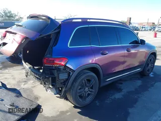 2020 Mercedes-Benz GLB 250 z VIN W1N4M4GB0LW058107, wystawiony jako IAAI lot #41364338 z przebiegiem 79 477 mil mil oraz . Historia ofert i sprzedaży dostępna na DreamBid. Obrazek 4.
