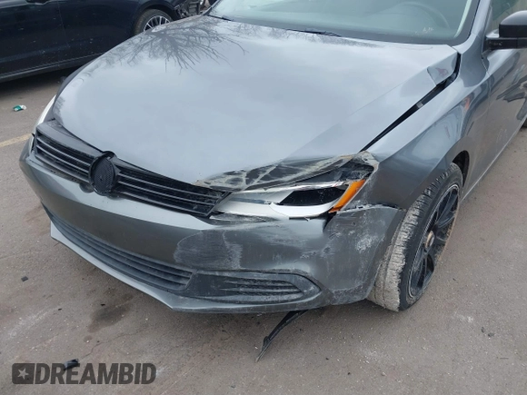 2012 Volkswagen Jetta Sedan S w/Sunroof with VIN 3VW2K7AJ8CM379105, listed as a IAAI auction lot 41846092 with 115,800 mi miles. Bid and sale history available at carsss.com. Image 6.