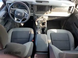 2021 Ford Bronco with VIN 1FMDE5BH9MLB02593, listed as a Copart auction lot 59632675 with 64,833 mi miles and Salvage title. Bid and sale history available at DreamBid. Image 8.