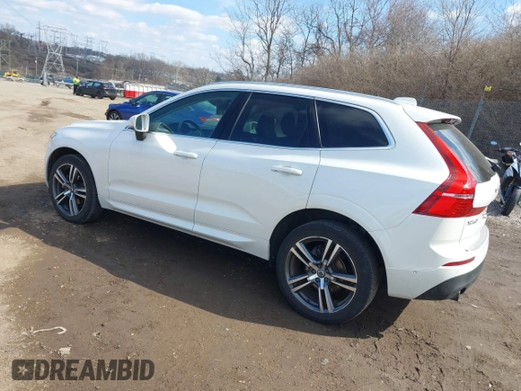 2019 Volvo XC60 Momentum with VIN LYV102RK9KB206928, listed as a IAAI auction lot 41673598 with 25,512 mi miles and . Bid and sale history available at DreamBid. Image 3.