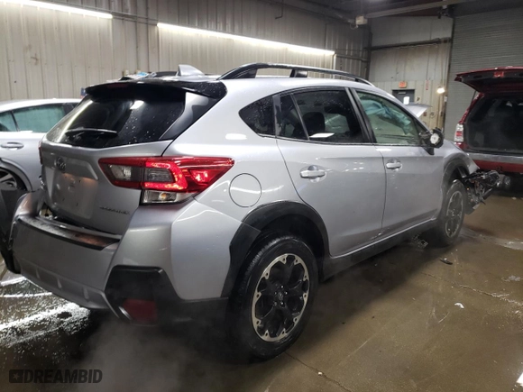 2022 Subaru Crosstrek Premium with VIN JF2GTAEC9N8200979, listed as a Copart auction lot 46164665 with 68,435 mi miles and Salvage Title. Bid and sale history available at carsss.com. Image 3.