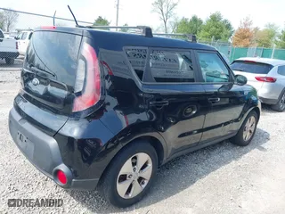 2015 Kia Soul with VIN KNDJN2A24F7800804, listed as a IAAI auction lot 42038038 with 241,667 mi miles. Bid and sale history available at carsss.com. Image 4.