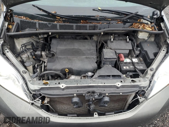 2011 Toyota Sienna LE with VIN 5TDJK3DC6BS017390, listed as a Copart auction lot 72918904 with 280,754 mi miles and Clean Title. Bid and sale history available at carsss.com. Image 12.