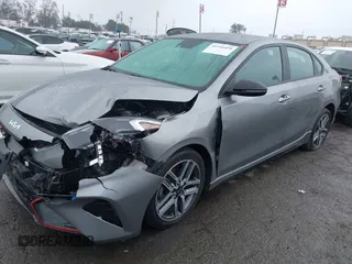 2023 Kia Forte GT-Line z VIN 3KPF54AD8PE602683, wystawiony jako IAAI lot #41444418 z przebiegiem 52 229 mil mil oraz . Historia ofert i sprzedaży dostępna na DreamBid. Obrazek 17.