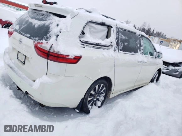 2018 Toyota Sienna XLE with VIN 5TDDZ3DC7JS204662, listed as a Copart auction lot 86500714 with 207,556 mi miles and Salvage Title. Bid and sale history available at carsss.com. Image 3.
