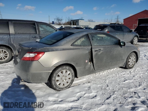 2006 Honda Civic Cpe DX with VIN 2HGFG122X6H002032, listed as a Copart auction lot 88782515 with 177,776 mi miles and Clean Title. Bid and sale history available at carsss.com. Image 3.