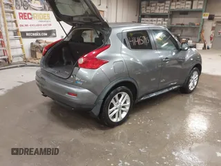 2014 Nissan Juke S with VIN JN8AF5MV4ET480754, listed as a IAAI auction lot 41415793 with 159,902 mi miles. Bid and sale history available at carsss.com. Image 4.