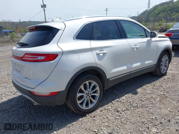 2018 Lincoln MKC Select with VIN 5LMCJ2D90JUL14751, listed as a IAAI auction lot 42091255 with 51,333 mi miles and . Bid and sale history available at DreamBid. Image 4.