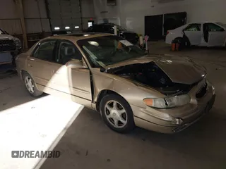 2004 Buick Regal LS with VIN 2G4WB52K941353648, listed as a IAAI auction lot 41080750 with 179,247 mi miles. Bid and sale history available at carsss.com. Image 1.