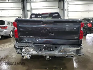 2024 Chevrolet Silverado 1500 LT with VIN 1GCUDDE8XRZ111594, listed as a Copart auction lot 50415335 with 17,998 mi miles and Salvage Title. Bid and sale history available at carsss.com. Image 6.