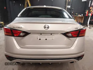 2019 Nissan Altima SV z VIN 1N4BL4DV1KC125884, wystawiony jako IAAI lot #42204200 z przebiegiem 75 388 mil mil oraz . Historia ofert i sprzedaży dostępna na DreamBid. Obrazek 16.