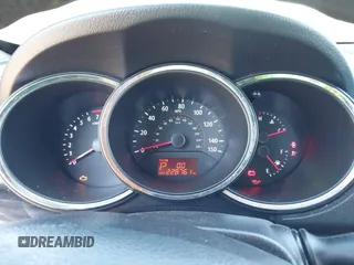 2013 Kia Sorento LX with VIN 5XYKT3A17DG375103, listed as a IAAI auction lot 42327291 with 228,761 mi miles and . Bid and sale history available at DreamBid. Image 7.