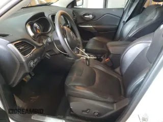 2021 Jeep Cherokee Limited with VIN 1C4PJMDX3MD229961, listed as a Copart auction lot 58668185 with 33,092 mi miles and Clean title. Bid and sale history available at DreamBid. Image 7.