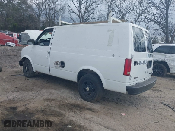 2005 Chevrolet Astro Cargo z VIN 1GCDM19XX5B131640, wystawiony jako IAAI lot #41722710 z przebiegiem 318 815 mil mil oraz . Historia ofert i sprzedaży dostępna na DreamBid. Obrazek 3.