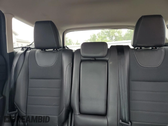 2016 Ford Escape SE z VIN 1FMCU9G95GUC33848, wystawiony jako Copart lot #58191925 z przebiegiem 108 194 mil mil oraz Szkoda całkowita • Salvage title. Historia ofert i sprzedaży dostępna na DreamBid. Obrazek 10.