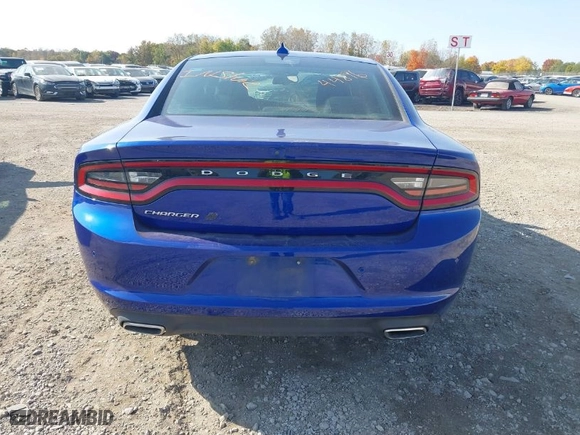 2021 Dodge Charger SXT with VIN 2C3CDXJG0MH601422, listed as a IAAI auction lot 40644896 with 64,836 mi miles. Bid and sale history available at carsss.com. Image 16.
