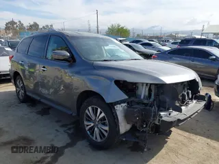 2019 Nissan Pathfinder SV z VIN 5N1DR2MN6KC644964, wystawiony jako IAAI lot #41899730 z przebiegiem 70 335 mil mil oraz . Historia ofert i sprzedaży dostępna na DreamBid. Obrazek 1.