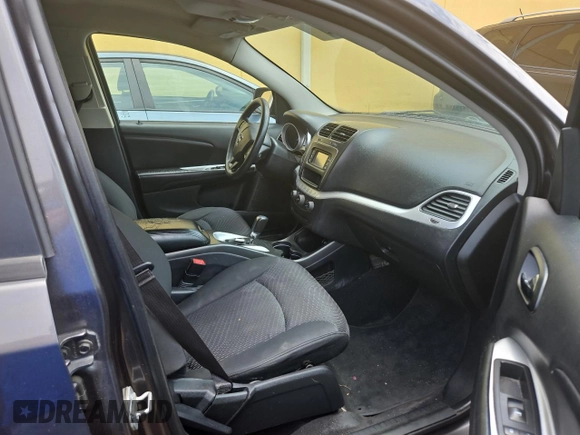 2017 Dodge Journey SXT с VIN 3C4PDCBG4HT533952, выставлен на аукционе Copart как лот 60115415 с пробегом 155 060 миль миль и Чистый • Clean title. История ставок и продаж доступна на DreamBid. Изображение 5.