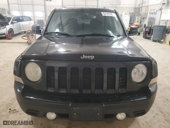 2016 Jeep Patriot 75th Anniversary with VIN 1C4NJRBB2GD627713, listed as a Copart auction lot 52101565 with 261,191 mi miles and Clean Title. Bid and sale history available at carsss.com. Image 5.