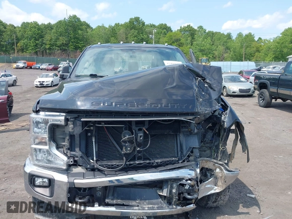 2020 Ford F-250 XL z VIN 1FTBF2B6XLEC36246, wystawiony jako IAAI lot #42405683 z przebiegiem 68 879 mil mil oraz . Historia ofert i sprzedaży dostępna na DreamBid. Obrazek 12.