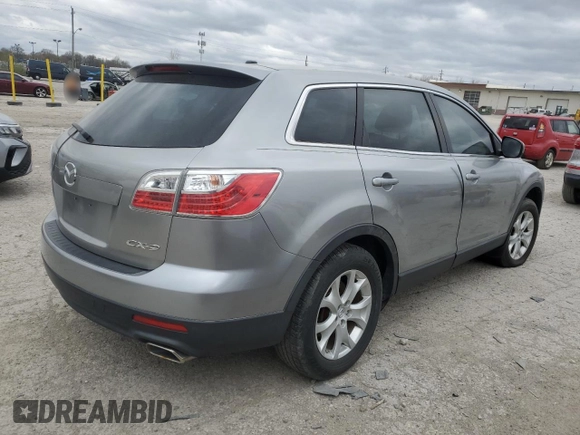 2011 Mazda CX-9 Sport z VIN JM3TB2BA4B0313393, wystawiony jako Copart lot #53310995 z przebiegiem 129 834 mil mil oraz Czysty tytuł • Clean title. Historia ofert i sprzedaży dostępna na DreamBid. Obrazek 3.