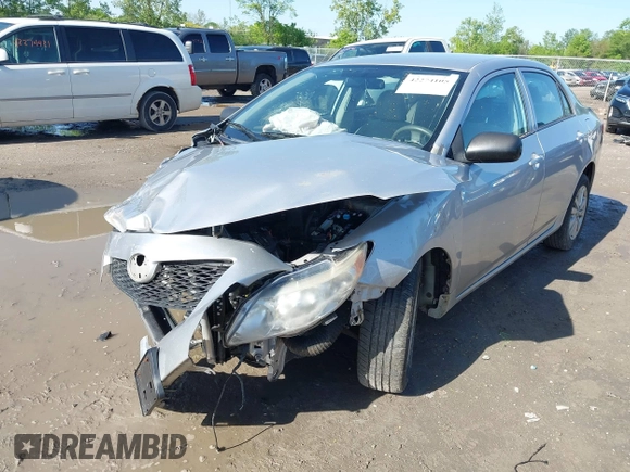 2010 Toyota Corolla z VIN 1NXBU4EE6AZ294311, wystawiony jako IAAI lot #42274105 z przebiegiem Nie podano mil oraz . Historia ofert i sprzedaży dostępna na DreamBid. Obrazek 6.