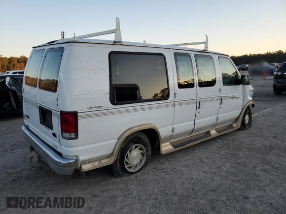 2000 Ford Econoline Cargo Recreational z VIN 1FDRE14L0YHC03661, wystawiony jako Copart lot #89268275 z przebiegiem 277 787 mil mil oraz Czysty tytuł • Clean title. Historia ofert i sprzedaży dostępna na DreamBid. Obrazek 3.