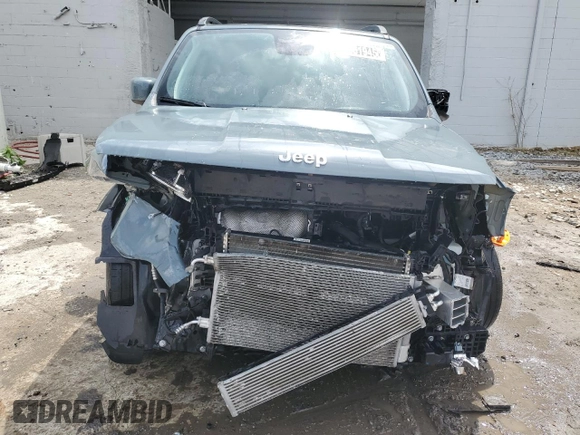 2018 Jeep Renegade Latitude with VIN ZACCJABB9JPJ40877, listed as a Copart auction lot 55861945 with 54,040 mi miles and Clean title. Bid and sale history available at DreamBid. Image 5.