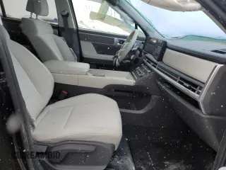 2024 Hyundai Santa Fe SE with VIN 5NMP1DGL3RH045191, listed as a Copart auction lot 41622115 with 4,228 mi miles and Salvage title. Bid and sale history available at DreamBid. Image 7.