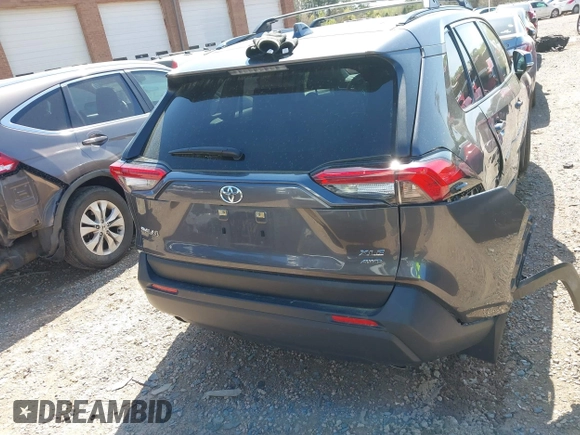 2020 Toyota RAV4 XLE with VIN JTMP1RFV1LJ028732, listed as a IAAI auction lot 41937050 with 40,839 mi miles. Bid and sale history available at carsss.com. Image 16.
