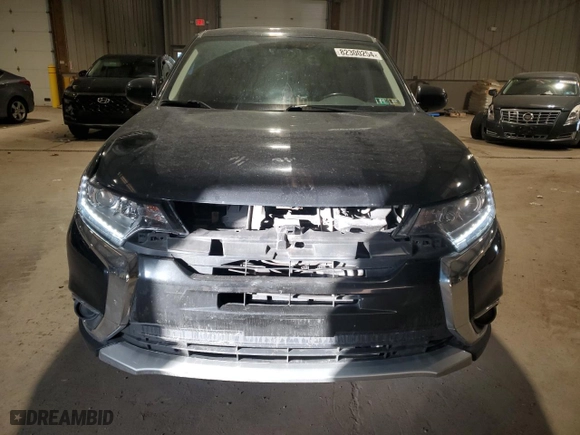 2017 Mitsubishi Outlander ES with VIN JA4AZ2A32HZ070258, listed as a Copart auction lot 82300254 with 98,445 mi miles and Salvage Title. Bid and sale history available at carsss.com. Image 5.