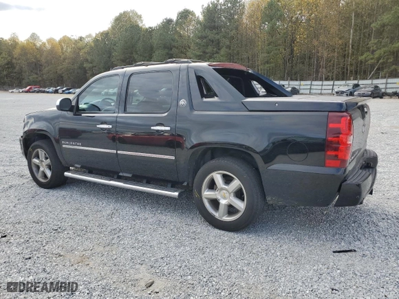 2013 Chevrolet Avalanche LTZ with VIN 3GNMCGE03DG351665, listed as a Copart auction lot 80685674 with 231,186 mi miles and Salvage Title. Bid and sale history available at carsss.com. Image 2.