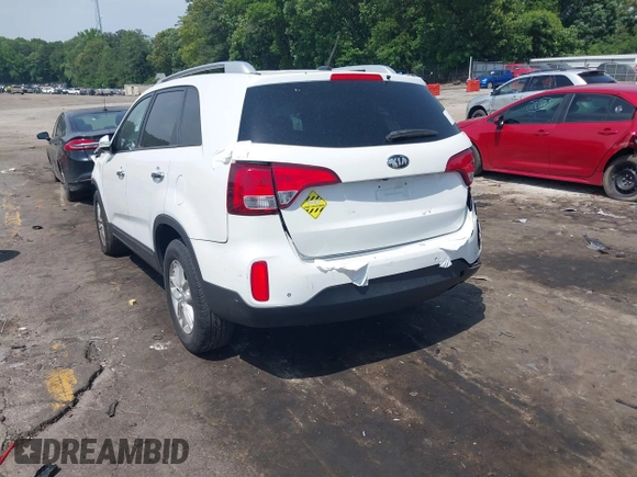 2014 Kia Sorento LX z VIN 5XYKT3A67EG517690, wystawiony jako IAAI lot #42273150 z przebiegiem 152 070 mil mil oraz . Historia ofert i sprzedaży dostępna na DreamBid. Obrazek 3.