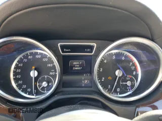 2015 Mercedes-Benz GL-Class GL 450 with VIN 4JGDF6EE1FA503669, listed as a Copart auction lot 55438285 with 238,857 mi miles and Clean Title. Bid and sale history available at carsss.com. Image 9.