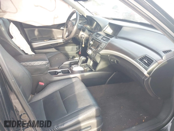 2013 Honda Crosstour EX-L z VIN 5J6TF3H59DL001546, wystawiony jako IAAI lot #41396790 z przebiegiem 168 255 mil mil oraz . Historia ofert i sprzedaży dostępna na DreamBid. Obrazek 5.
