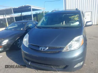 2010 Toyota Sienna XLE with VIN 5TDYK4CC7AS337726, listed as a IAAI auction lot 41904653 with 174,564 mi miles. Bid and sale history available at carsss.com. Image 12.