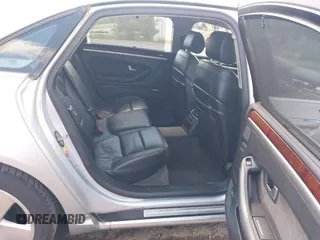 2006 Audi A8 4.2L z VIN WAUML44EX6N018455, wystawiony jako IAAI lot #42178587 z przebiegiem Nie podano mil oraz . Historia ofert i sprzedaży dostępna na DreamBid. Obrazek 8.