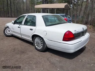 2010 Mercury Grand Marquis LS with VIN 2MEBM7FV9AX603975, listed as a IAAI auction lot 41962323 with 178,178 mi miles. Bid and sale history available at carsss.com. Image 3.