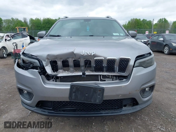 2019 Jeep Cherokee Latitude Plus z VIN 1C4PJMLB9KD287978, wystawiony jako IAAI lot #42228505 z przebiegiem 207 539 mil mil oraz . Historia ofert i sprzedaży dostępna na DreamBid. Obrazek 12.
