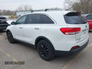 2016 Kia Sorento LX z VIN 5XYPGDA56GG094546, wystawiony jako IAAI lot #42104445 z przebiegiem 153 278 mil mil oraz . Historia ofert i sprzedaży dostępna na DreamBid. Obrazek 3.