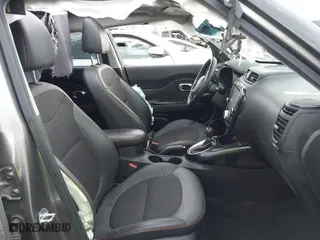 2017 Kia Soul ! with VIN KNDJX3AA5H7494352, listed as a IAAI auction lot 41662102 with 125,287 mi miles. Bid and sale history available at carsss.com. Image 5.