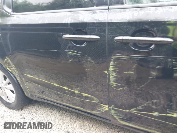 2016 Kia Sedona LX with VIN KNDMB5C15G6163280, listed as a IAAI auction lot 42192788 with 116,516 mi miles and . Bid and sale history available at DreamBid. Image 17.