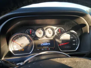 2019 Chevrolet Silverado 1500 RST with VIN 1GCRYEEK2KZ283202, listed as a Copart auction lot 89362205 with 111,596 mi miles and Salvage Title. Bid and sale history available at DreamBid. Image 9.